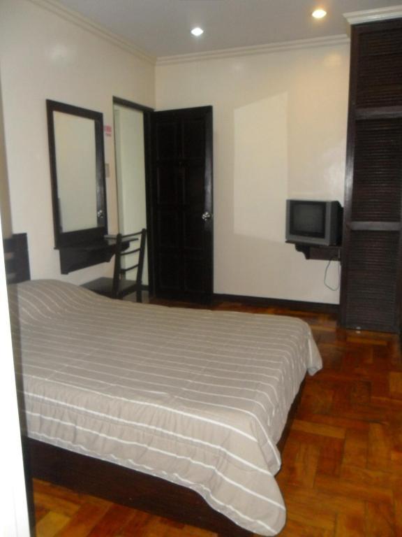 Tagaytay Econo Hotel Tagaytay City Номер фото